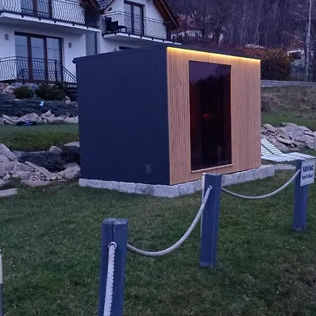 Na Skale Z Widokiem Na Panorame Karkonoszy Chalet