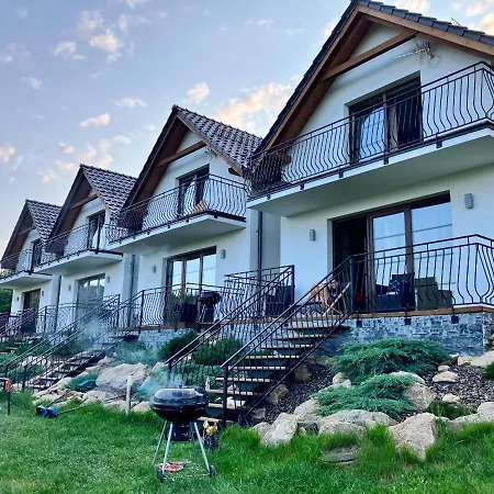 Na Skale Z Widokiem Na Panorame Karkonoszy Шале *